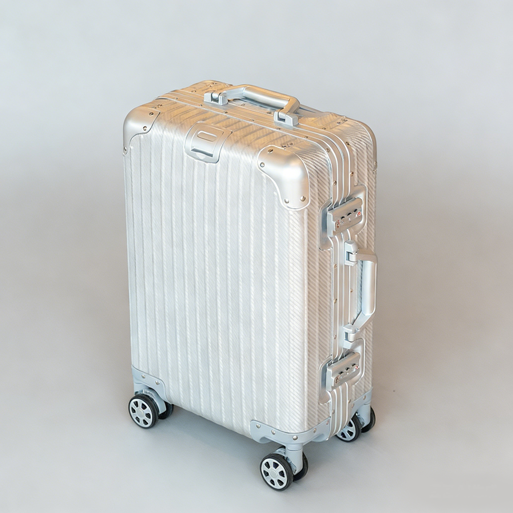 OSO Elite Series Luggage: Aluminum Frame Travel
