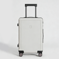 OSO Hybrid Luggage - Silent PC Carry-On with USB