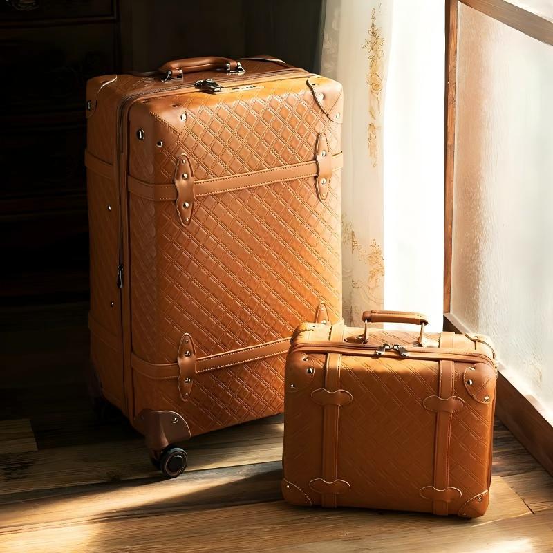 OSO Vintage Expandable PU Luggage (20")