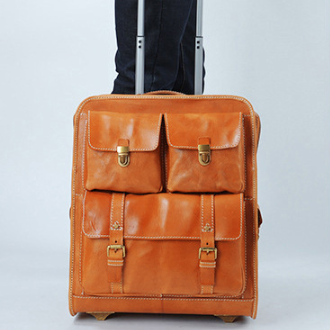 OSO Vintage British Full-Grain Leather Rolling Luggage